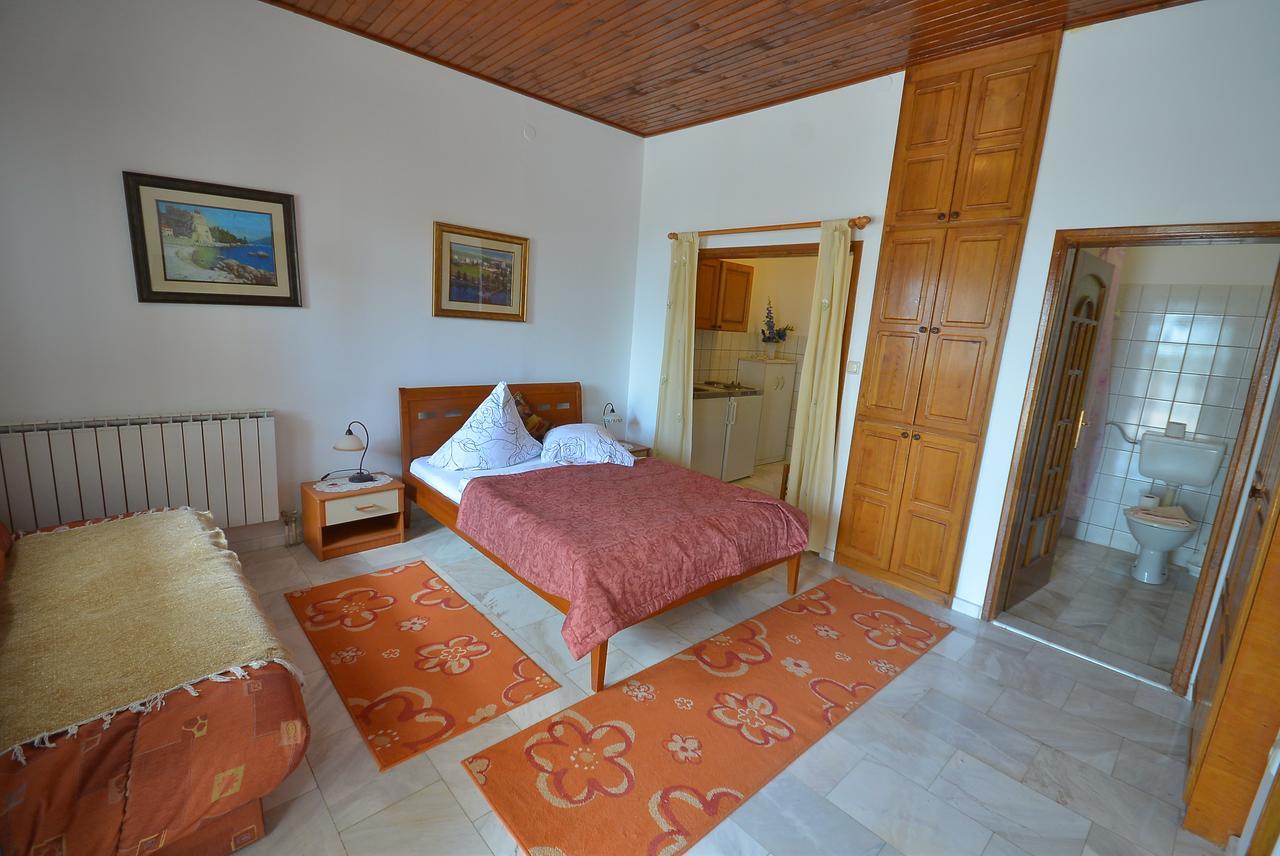 Hotel Vila Margot Herceg Novi Exterior foto