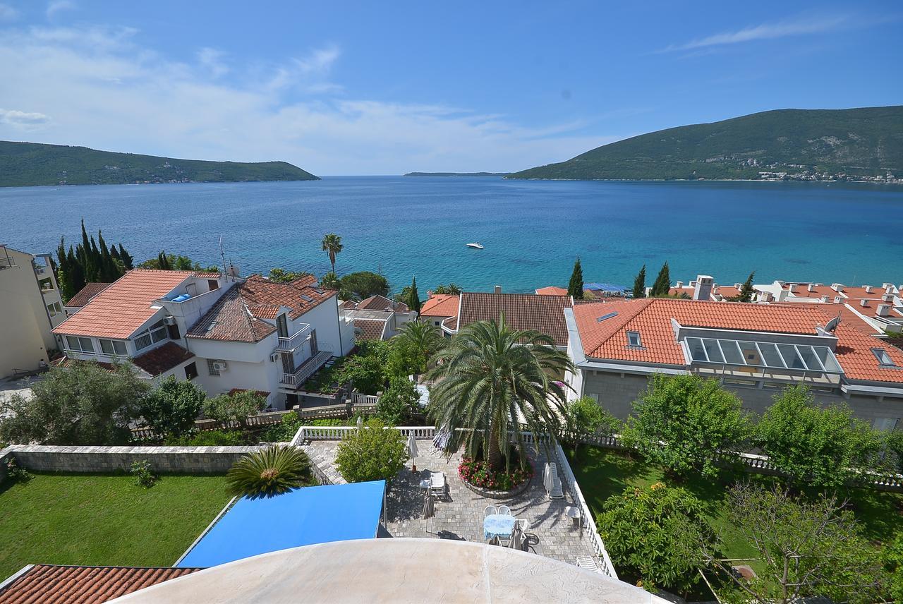 Hotel Vila Margot Herceg Novi Exterior foto